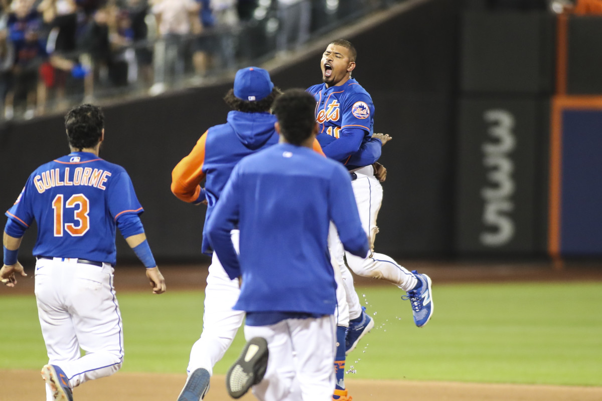 New York Mets third baseman Eduardo Escobar's walk-off hit.
